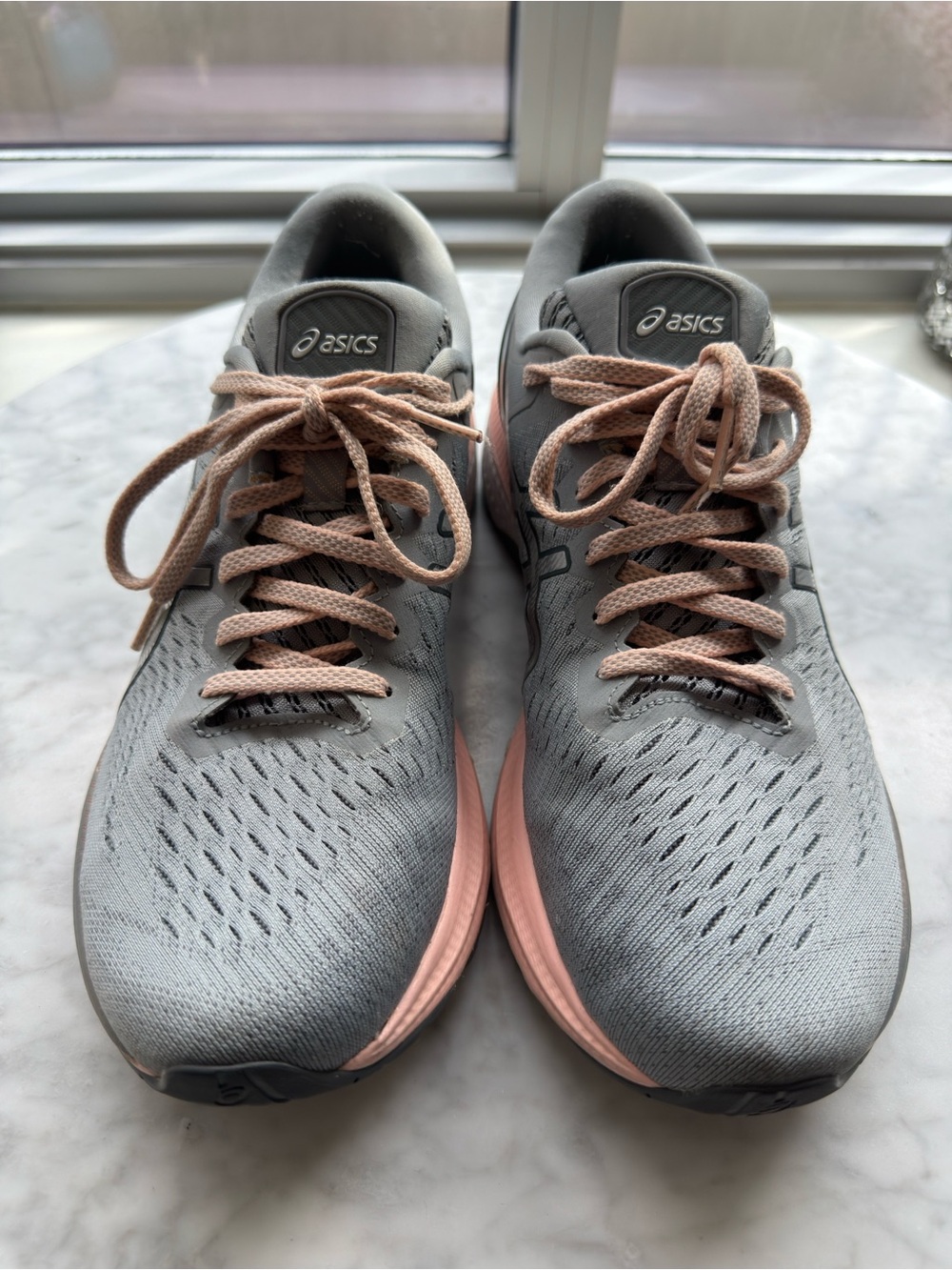 ASICS Women's Gray and Blush Lace-Up Running Sneakers (EU 42.5 / US 10.5)